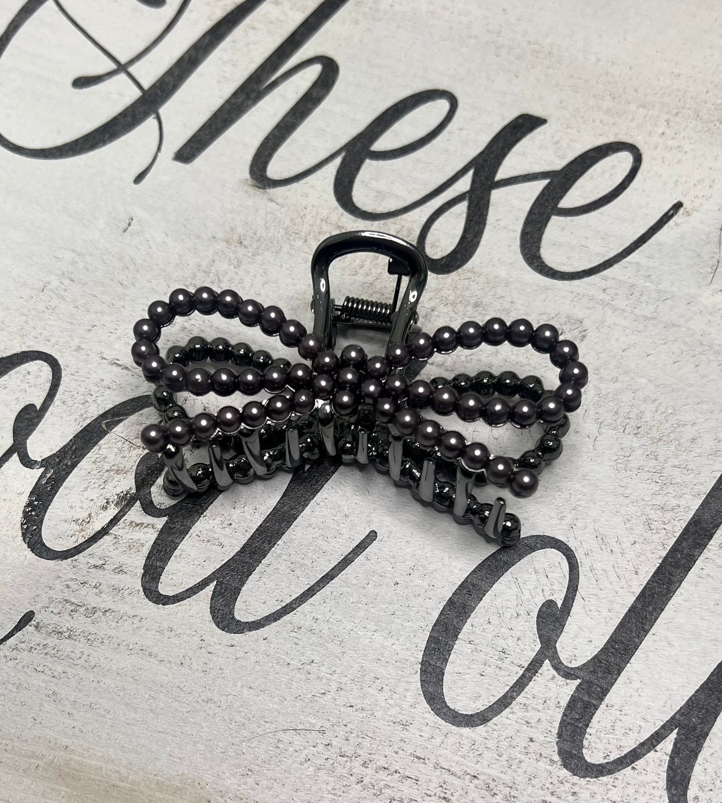 Metal Bow Claw Clip